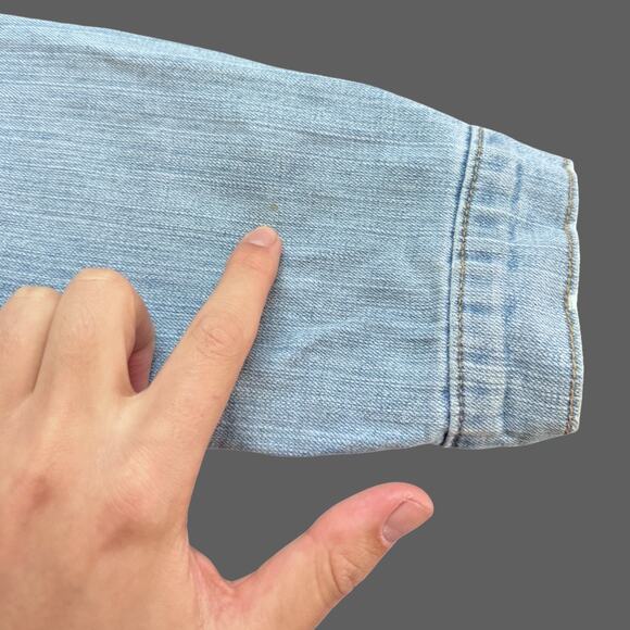 Route 66 Women’s Light Wash Denim Trucker Jacket Size Large - Picture 6 of 6